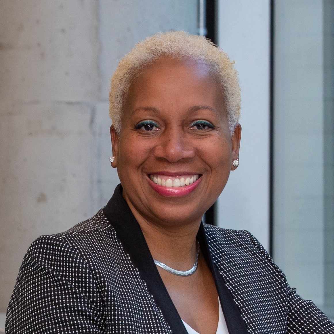 Juliet Daniel Headshot